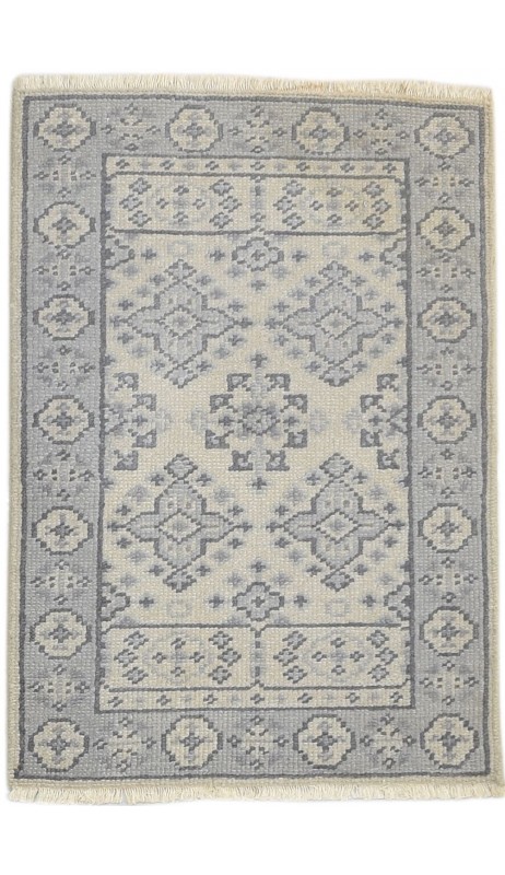 Traditional-Persian/Oriental Hand Knotted Wool Ivory 2' x 3' Rug