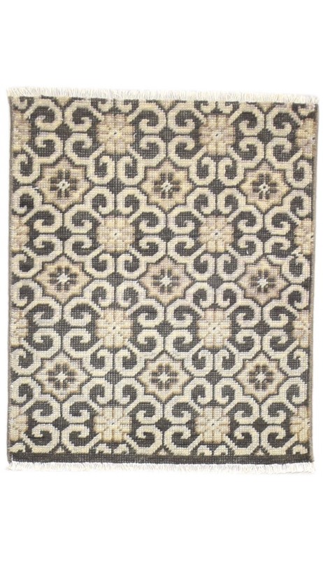 Modern Hand Knotted Wool Charcoal 2'6 x 3' Rug