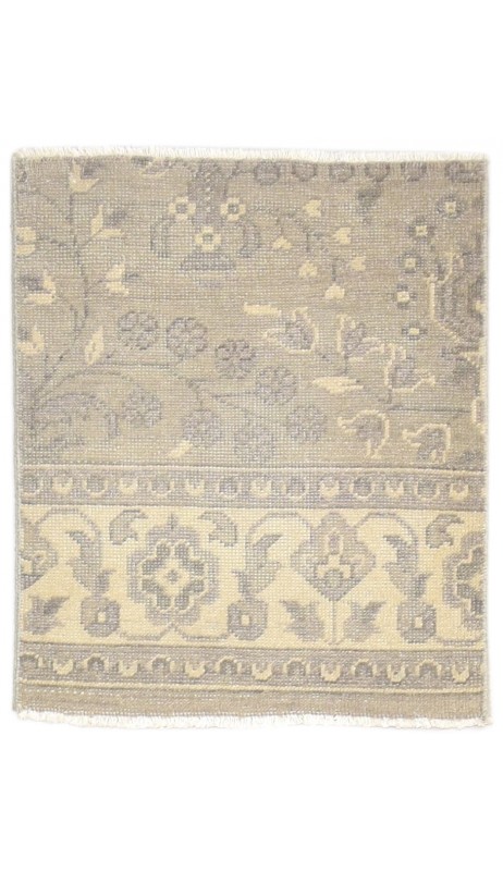 Traditional-Persian/Oriental Hand Knotted Wool Beige 2'6 x 3' Rug